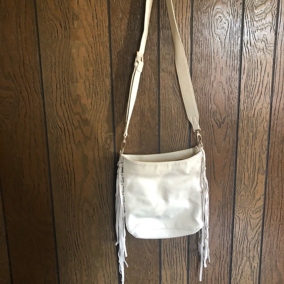 Sac Expressions NYC Puffy Tinfoil Argent – Vegan Et Réglable (très Bon état)
